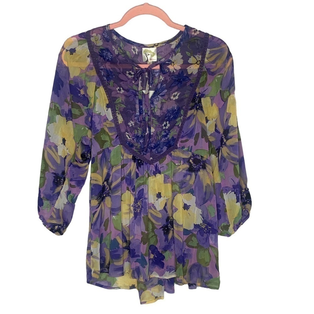 Fig and Flower Floral Keyhole Neckline Chiffon Blouse NWT - Picture 3 of 14